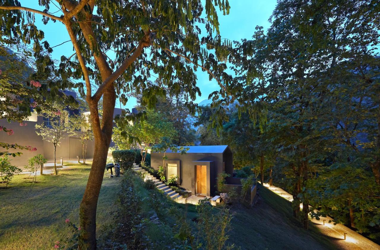 Hotel The Roseate Ganges Rishīkesh Exterior foto